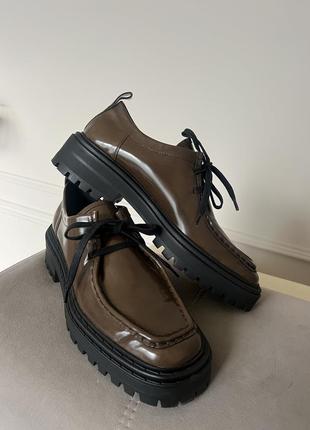 Кожаные туфли лоферы на высокой подошве бренд massimo dutti5 фото
