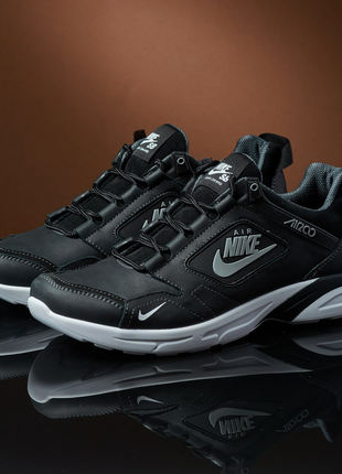 Чоловічі чорні якісні спортивні кросівки nike демісезон,натуральна шкіра-чоловіче взуття весна-осінь