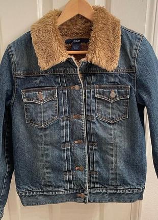 Джинсовая винтажная куртка на меховой подкладке gap