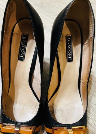 Модные женские туфли кожанные на каблуке basconi 40 размер7 фото
