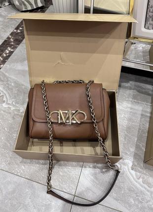 Неймовірні брендові лофери жіночі michael kors .4 фото