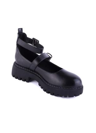 Женские черные туфли на тракторной подошве с ремешком4 фото