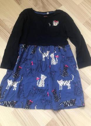 Плаття дитяче