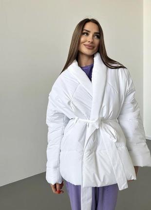 Жіноча біла куртка кімоно трансформер