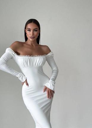 Неймовірно жіночна сукня