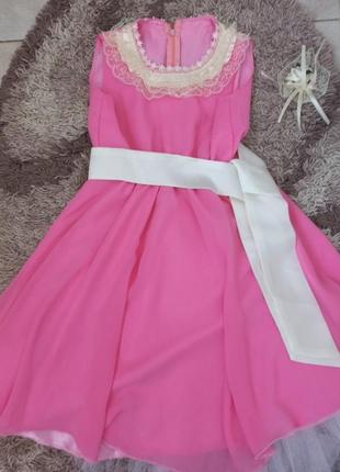 Рожева сукня