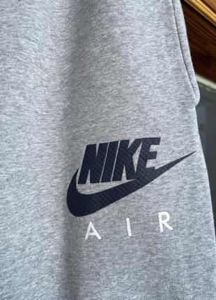 Спортивні штани nike air3 фото