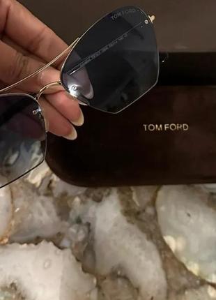 Tom ford солнцезащитные очки оригинал1 фото