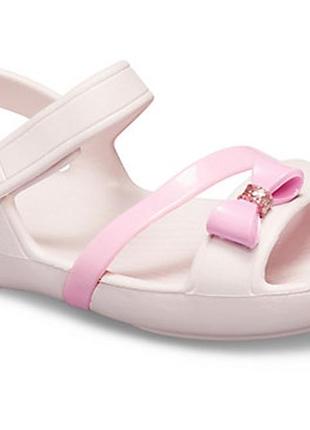 J3/34 дитячі босоніжки крокс для дівчинки оригінал crocs kids keeley charm sandal barely pink