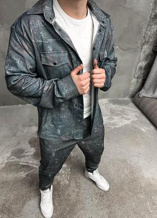 Костюм з принтами