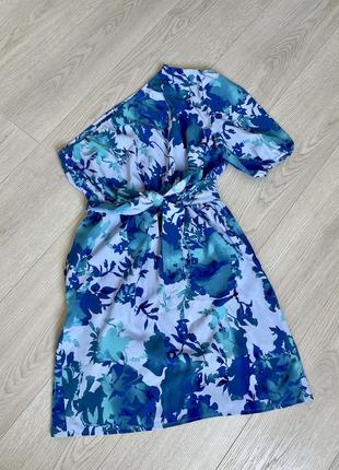 Квіткова міні сукня на одне плече у блакитних відтінках розміру м4 фото