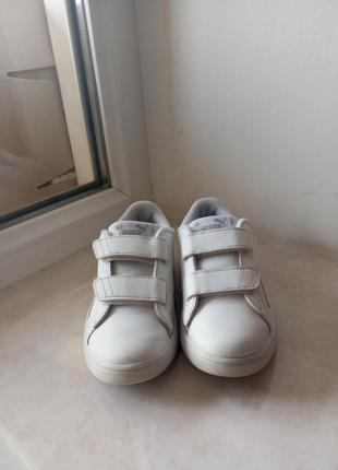 Ьили стильные кроссовки с голографическим серебристым логотипом бренда puma u9 13 eur 325 фото