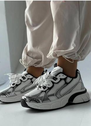 Кросівки тм xifa р-р 36, 38, 39 та 41, маломірять