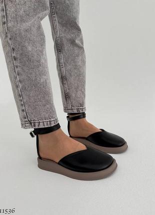 Шкіряні жіночі босоніжки сандалі з закритим носком натуральна шкіра2 фото