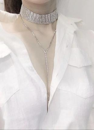 Ожерелье колье чокер цепочка золотистая с камушками со стразами5 фото