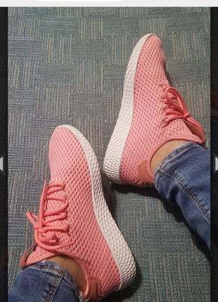 Теннисные кроссовки adidas pharrell williams tennis hu кросівки