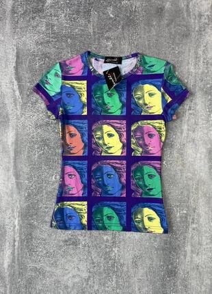 Жіноча футболка y2k avantgarde