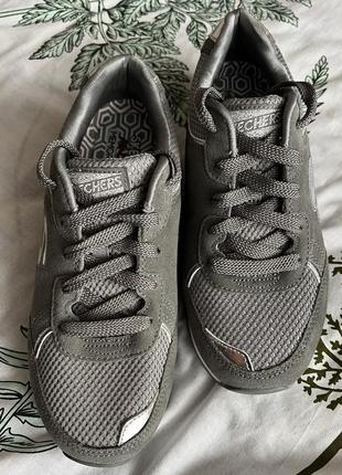 Skechers zapatillas de running Skechers pista pie cavo