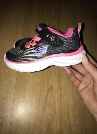 Skechers кроссовки детские