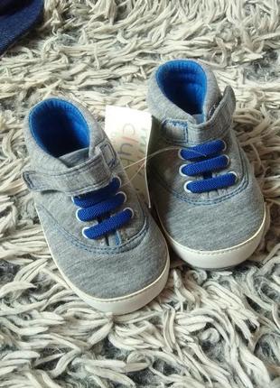 Пінетки черевики на хлопчика 0-3 місяців