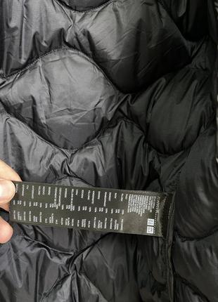 White mountaineering x uniqlo пухова куртка