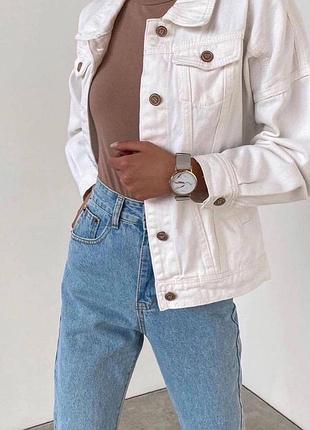 Мом джинси блакитного кольору