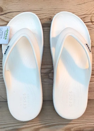 Крокс баябенд фліп вьетнамки шльопанці білі crocs bayaband flip white/navy7 фото