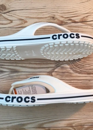 Крокс баябенд фліп вьетнамки шльопанці білі crocs bayaband flip white/navy10 фото