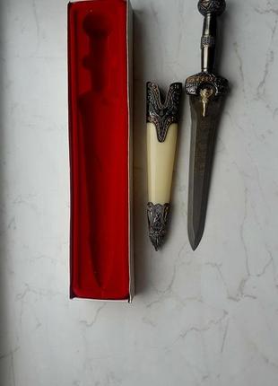 Кинжал нож охотничий сувенирный в коробке