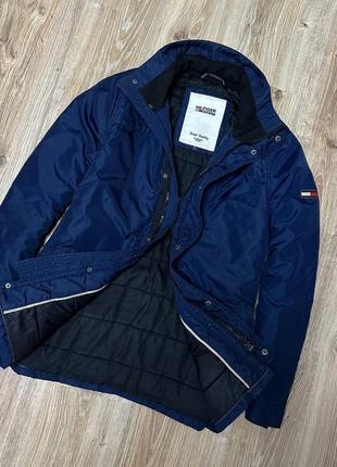 Куртка от фирмы tommy hilfiger