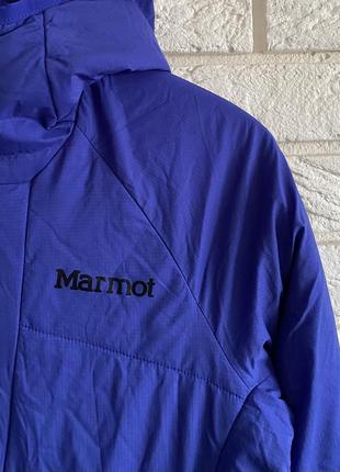 Женская куртка marmot primaloft2 фото