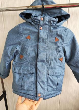 Куртка на холодну весну на хлопчика 3-4 роки2 фото