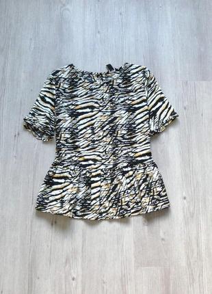 Легка блуза з принтом зебра1 фото