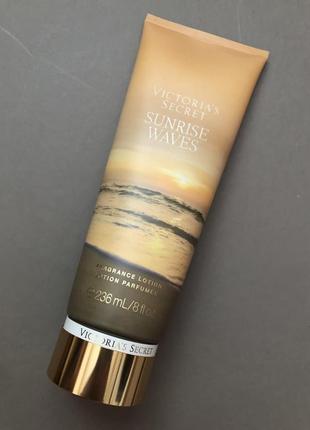 Лосьйон для тіла victoria's secret
