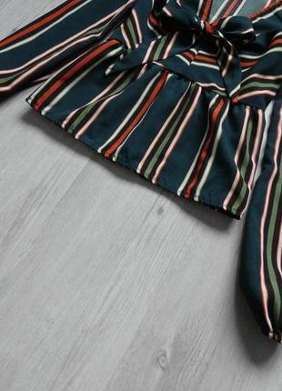 Легка блуза в різнокольорову смужку3 фото