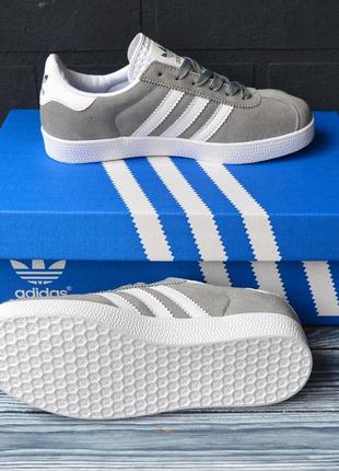 Жіночі замшеві кросівки adidas gazelle white grey адідас газелі8 фото