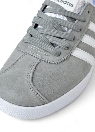 Жіночі замшеві кросівки adidas gazelle white grey адідас газелі7 фото