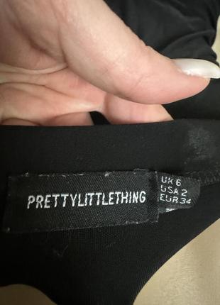 Pretty little thing 4