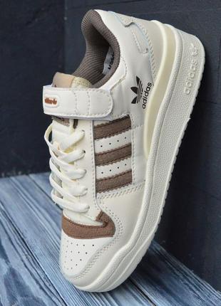 Жіночі шкіряні кросівки adidas forum 84 low white brown адідас форум