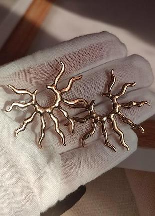 Стильні сережки проміння сонця 😍
