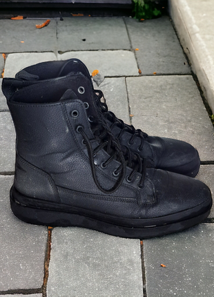 Чоботи чоловічі