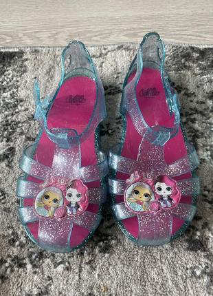 Босоніжки , мильнички