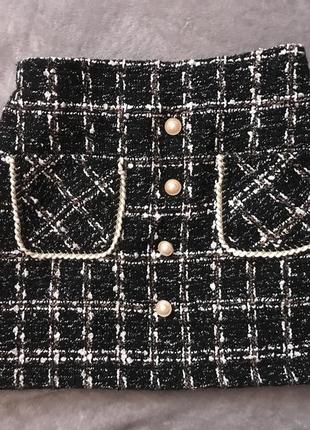 Жіноча спідниця