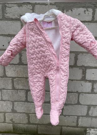 Ідеальний комбінезон для дівчинки на весну