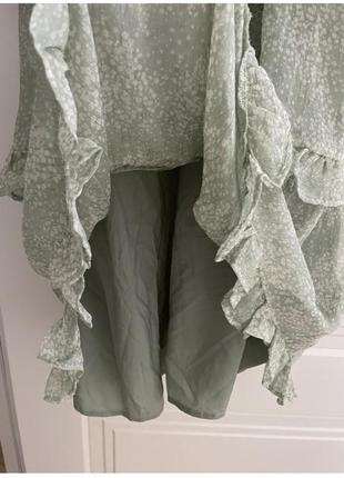 Шикарна ніжна сукня з воланами в квітковий принт бренду y.a.s5 фото