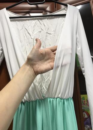 Легеньке платтячко із голою спинкою, розмір с6 фото