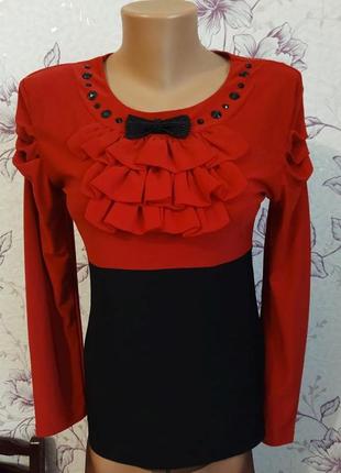 Шалено красива нарядна жіноча червона блуза блузка з декором2 фото