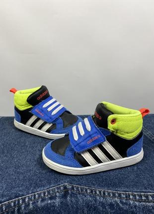 Дитячі кросівки adidas neo