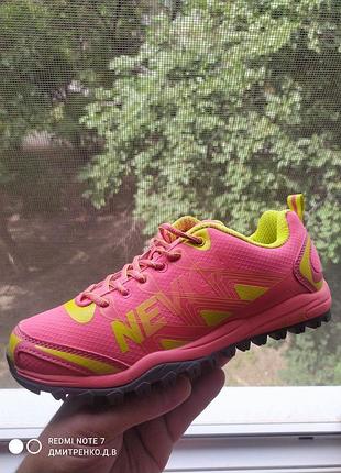 Кросівки nevica оригінал довжина устілки 23.5 см