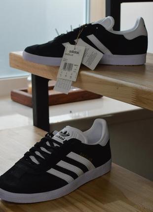 Adidas gazelle eu-42  (26.5cm)